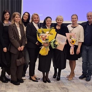 Ravnateljici CZN-a s. Jeleni Lončar dodijeljeno priznanje Hrvatske udruge socijalnih radnika